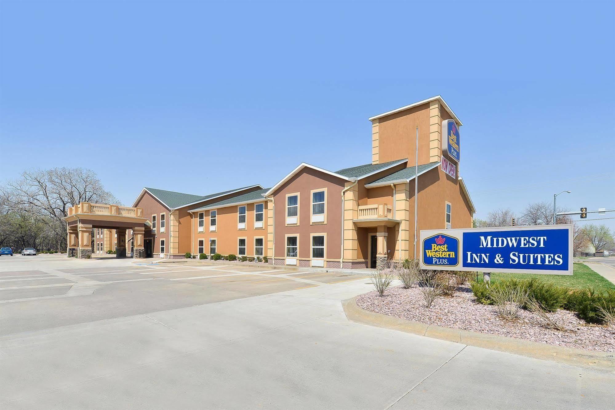 Best Western Plus Midwest Inn & Suites Salina Ngoại thất bức ảnh